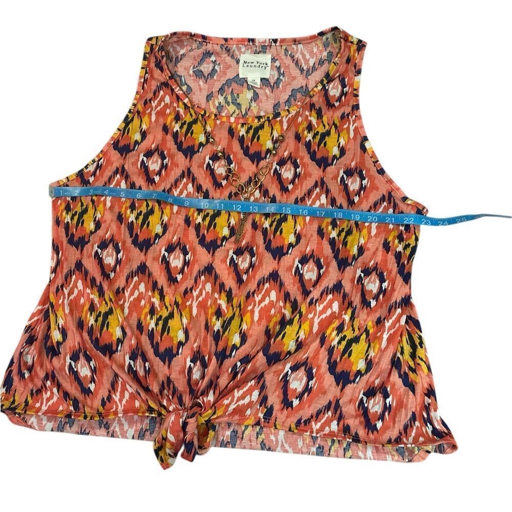 Color Printed Top - Picture 5 of 5